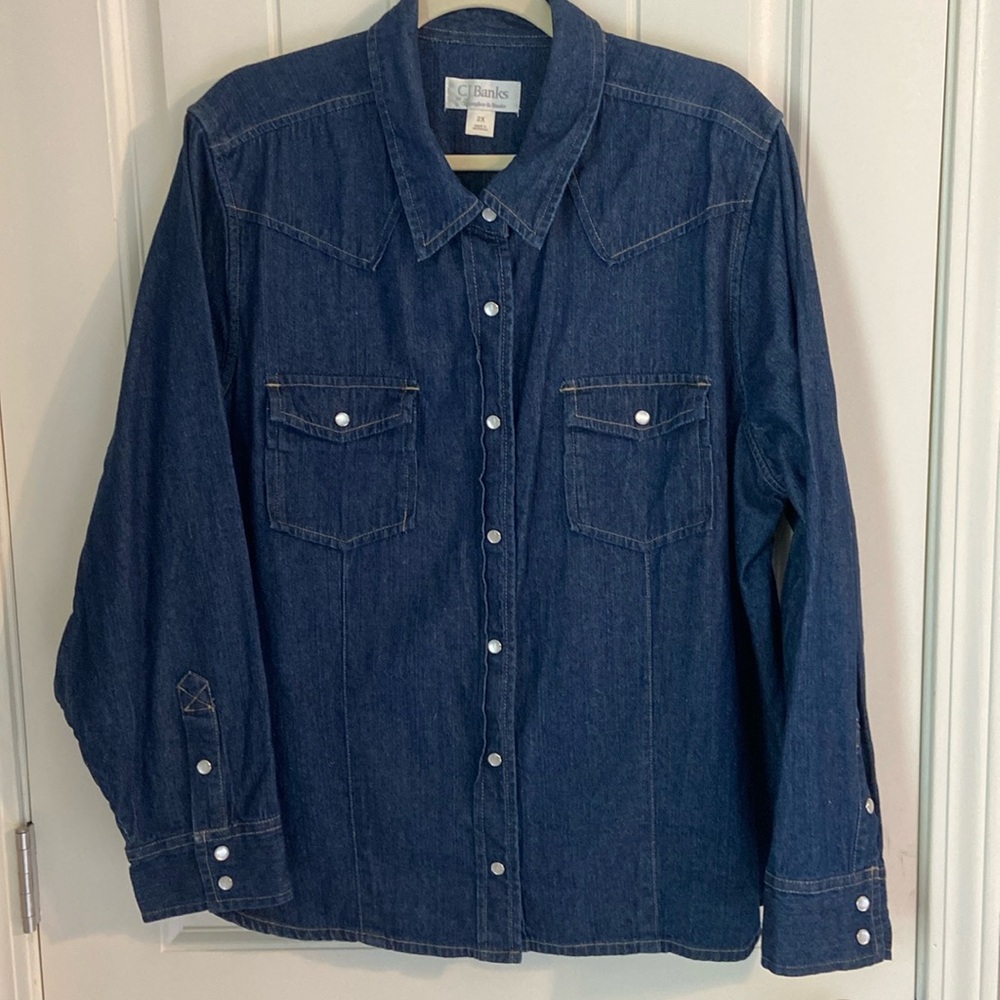 CJ Bank Sz 2X like new western style denim shirt / jacket.